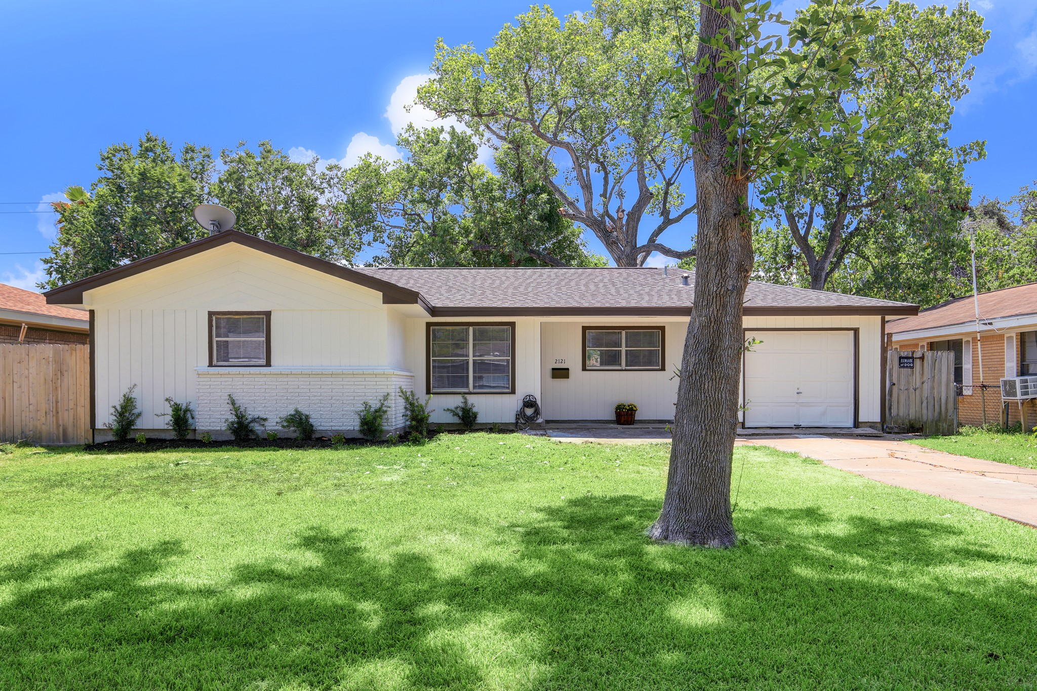 2121 19th Avenue N Texas City TX 77590