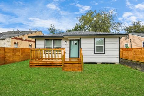 811 Bolling Lane Houston TX 77076