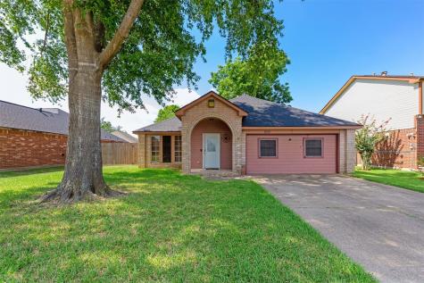 1009 Bayou Bend Drive Deer Park TX 77536
