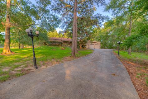 156 Magnolia Bend Drive Livingston TX 77351