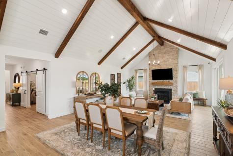 12115 Upper Meadows Avenue Mont Belvieu TX 77535