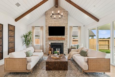 12115 Upper Meadows Avenue Mont Belvieu TX 77535