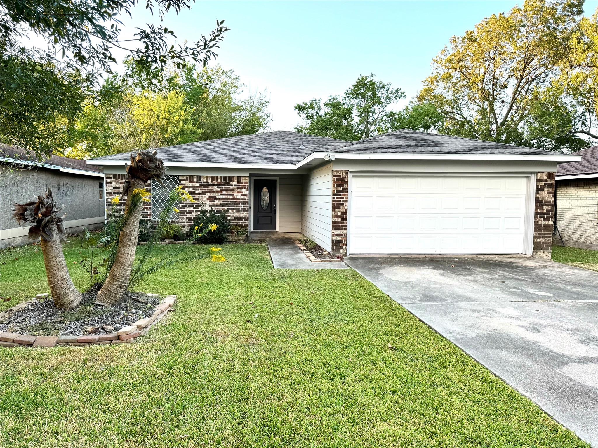 2937 3rd Avenue N Texas City TX 77590