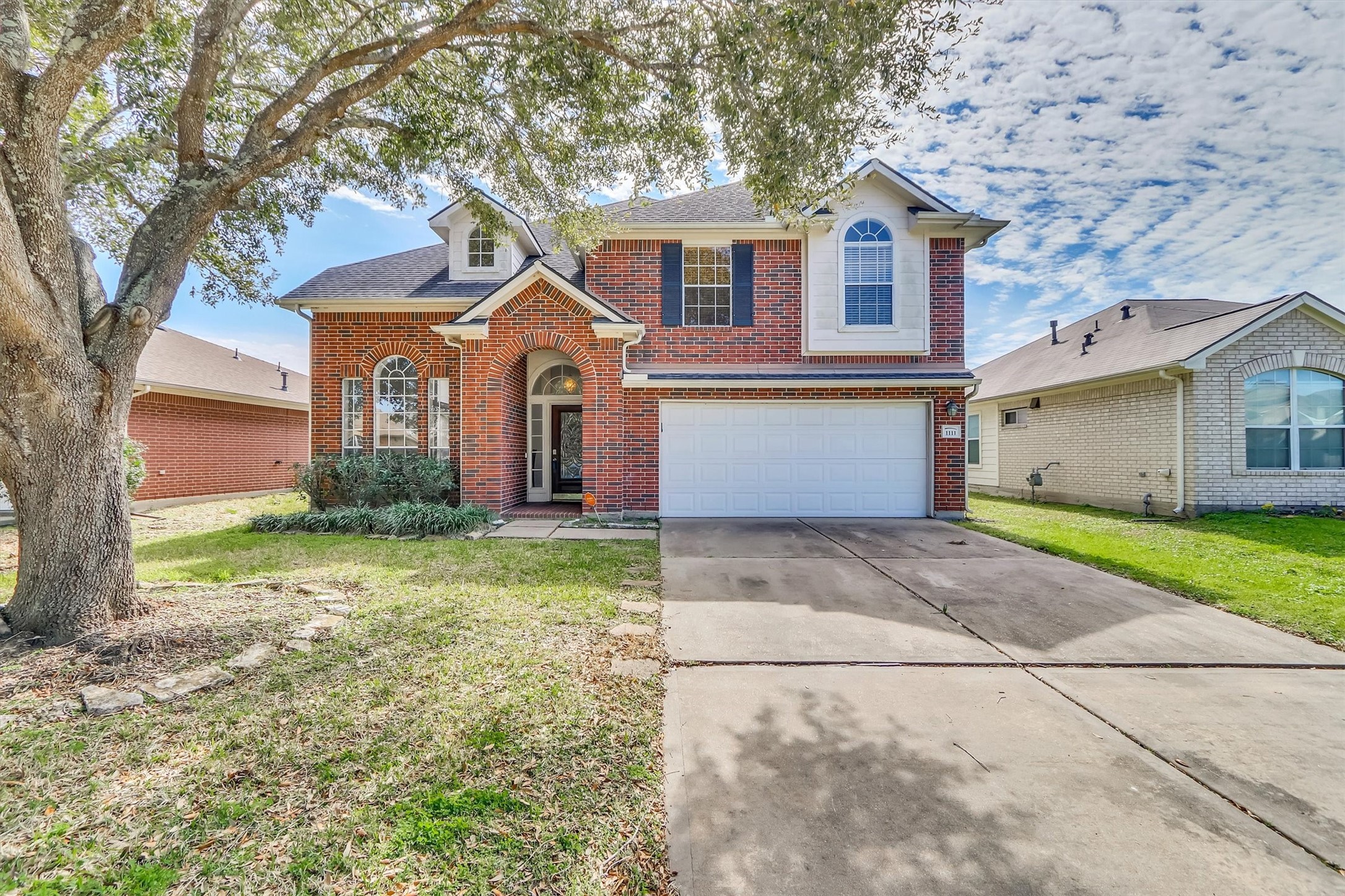 1111 Hunter Green Lane Fresno TX 77545