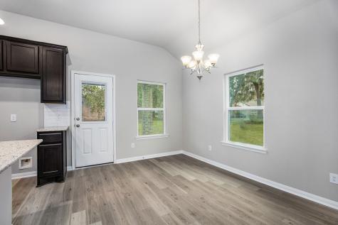 221 Inwood Drive West Columbia TX 77486