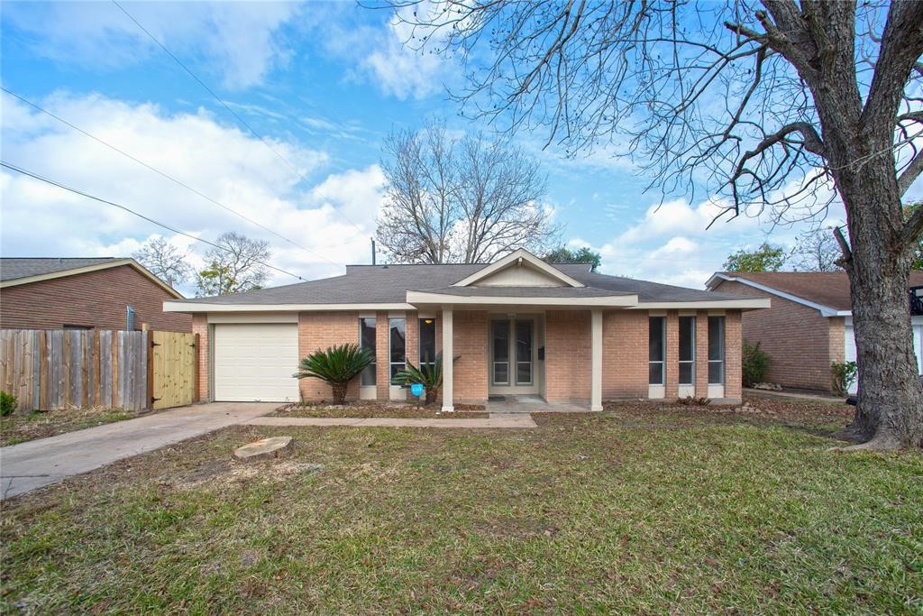 4722 Knottynold Lane Houston TX 77053