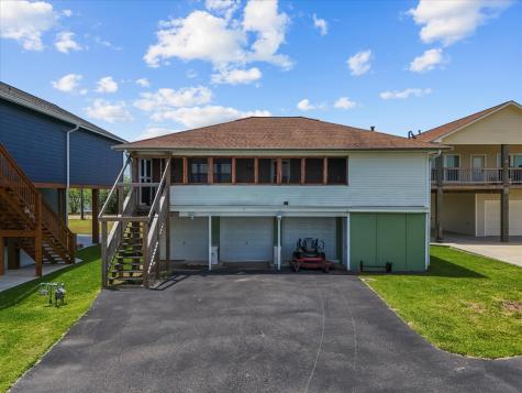 614 W 1st Street Freeport TX 77541
