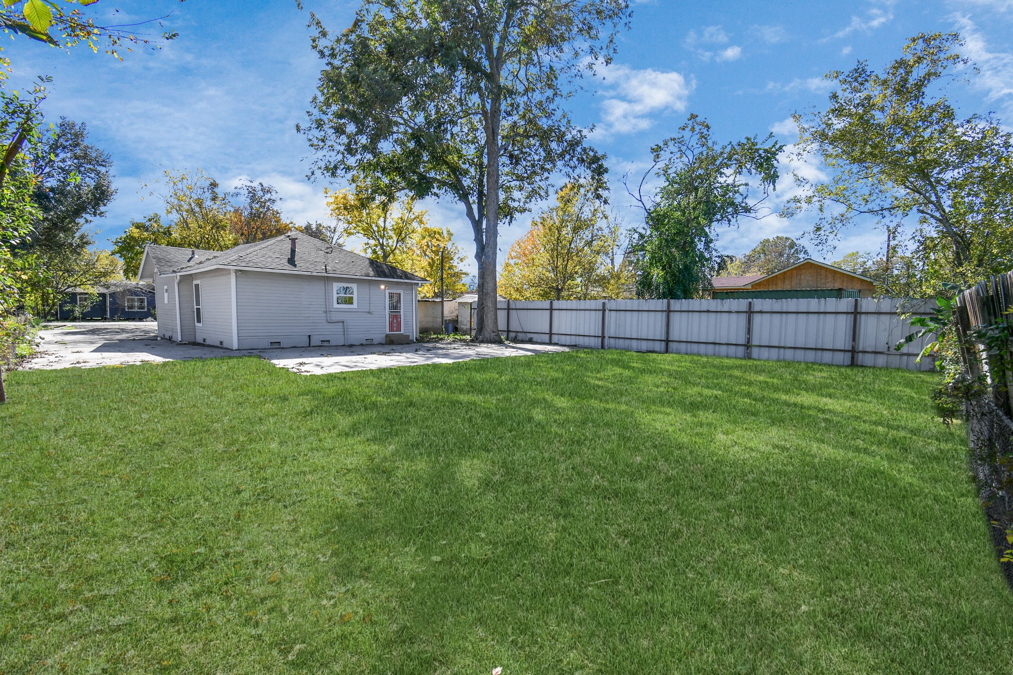 2315 Deutser Street Houston TX 77093