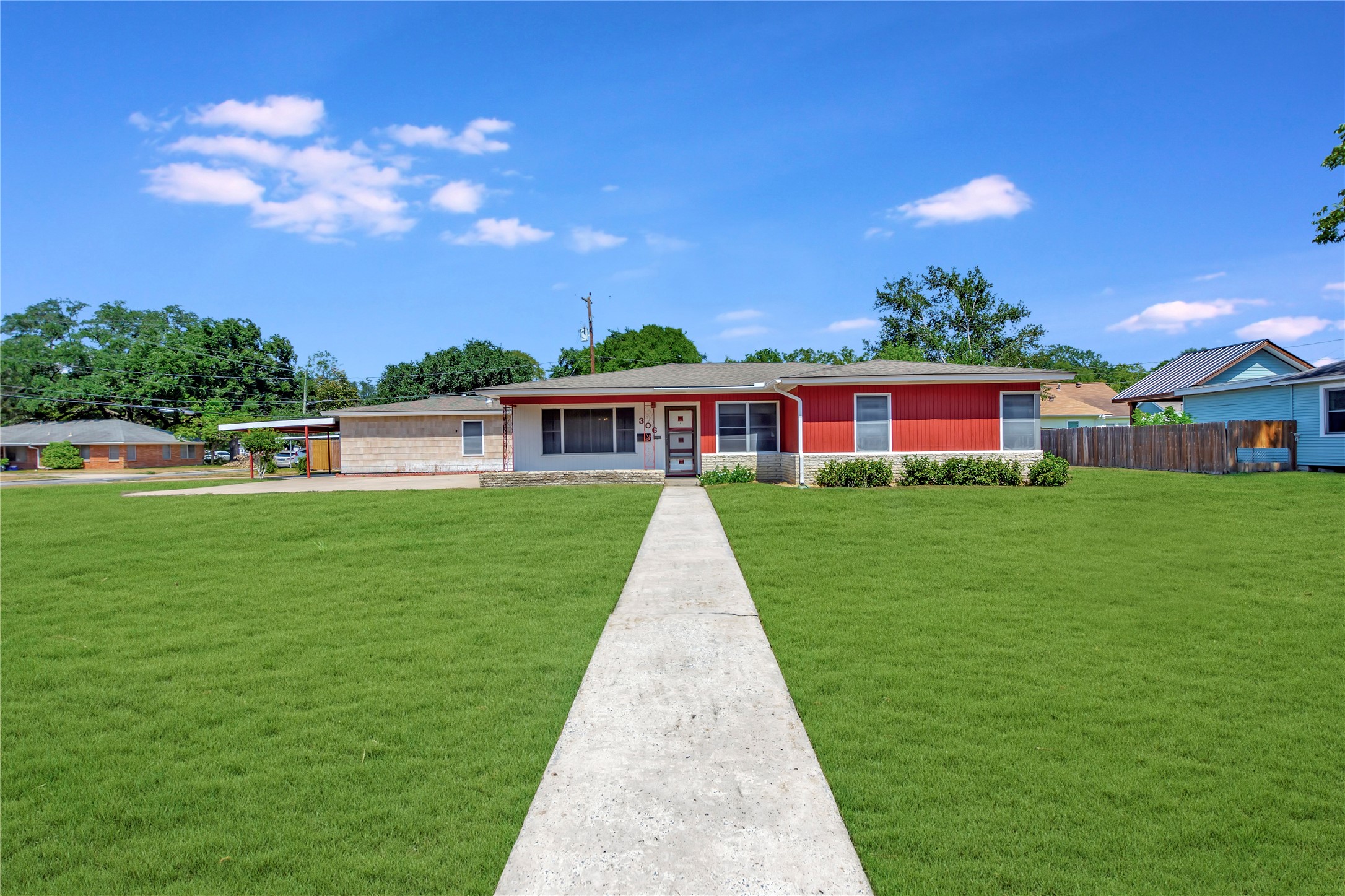 306 Live Oak Street Baytown TX 77520