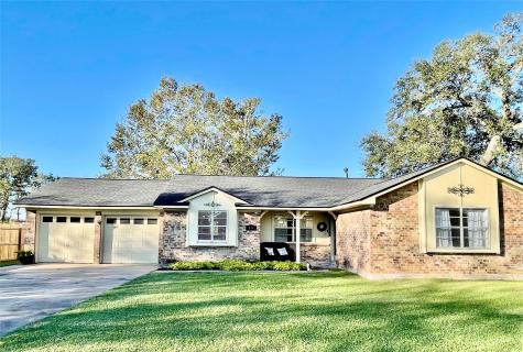 511 Oyster Creek Drive Richwood TX 77531