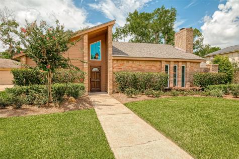 16405 De Lozier Street Jersey Village TX 77040