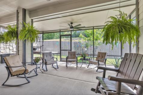 954 Golden Willow Lane Conroe TX 77304