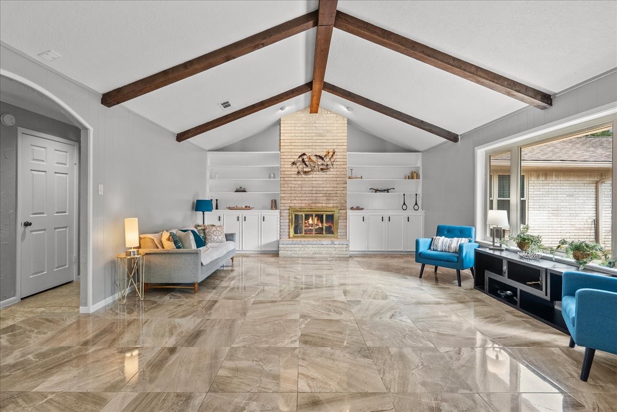 607 Misty Lane Friendswood TX 77546