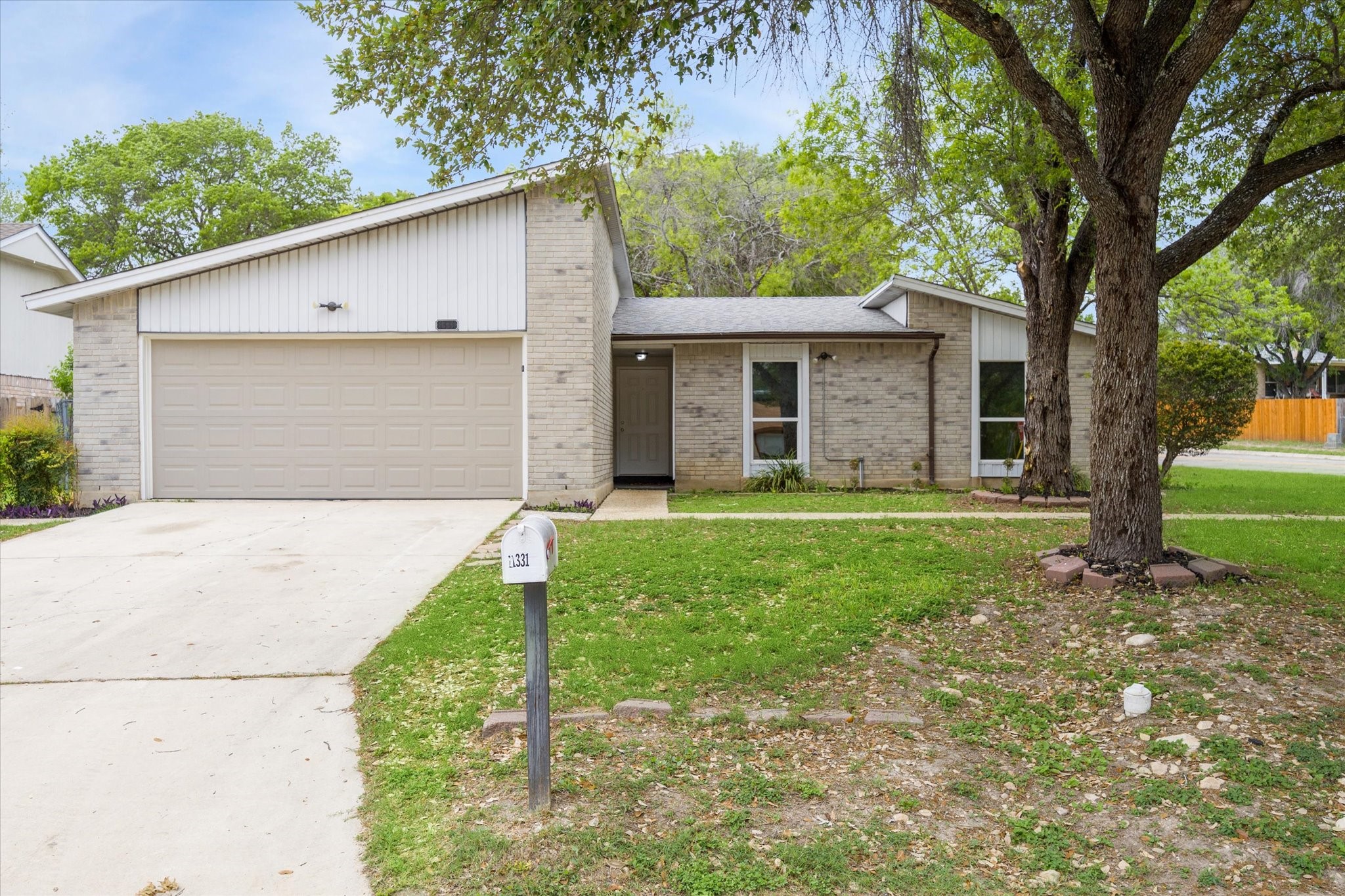 11331 Woollcott Street San Antonio TX 78251