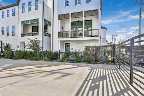 1202 Timbergrove Park Street Houston TX 77008