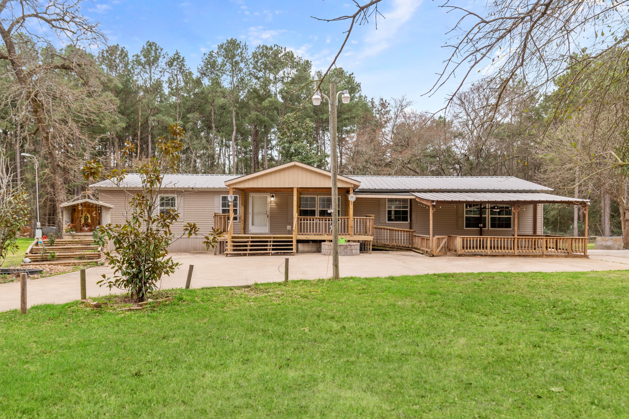 28019 Greenbriar Drive Hockley TX 77447