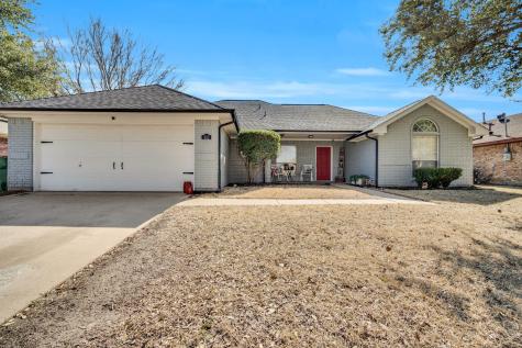 310 Etta Avenue Waxahachie TX 75165