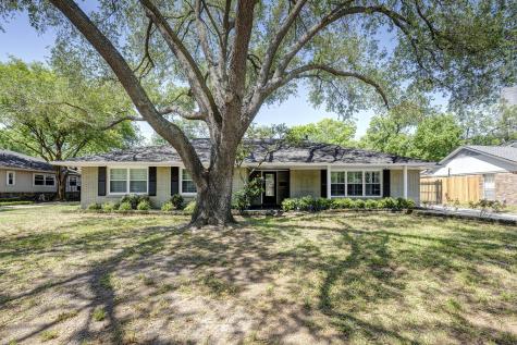 1932 Chimney Rock Road Houston TX 77056