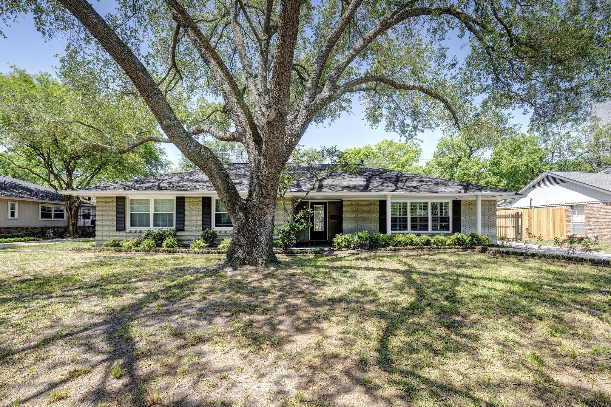 1932 Chimney Rock Road Houston TX 77056