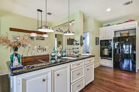 3927 Bernardo De Galvez Avenue Galveston TX 77550