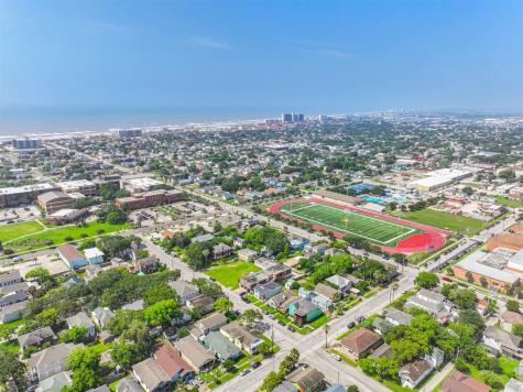 3927 Bernardo De Galvez Avenue Galveston TX 77550