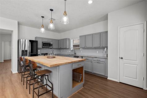 4304 Keystone Trail Pearland TX 77584