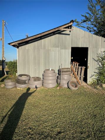 59 Wallace Road Huntsville TX 77320