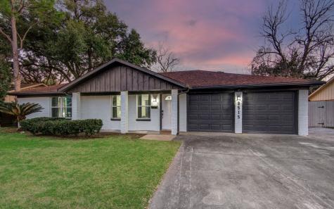 9515 Meadowglen Lane Houston TX 77063