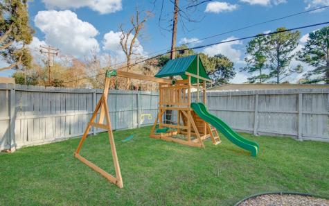 9515 Meadowglen Lane Houston TX 77063