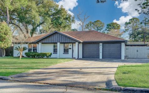 9515 Meadowglen Lane Houston TX 77063