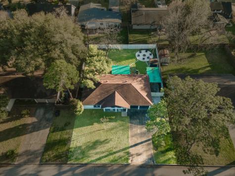 9515 Meadowglen Lane Houston TX 77063