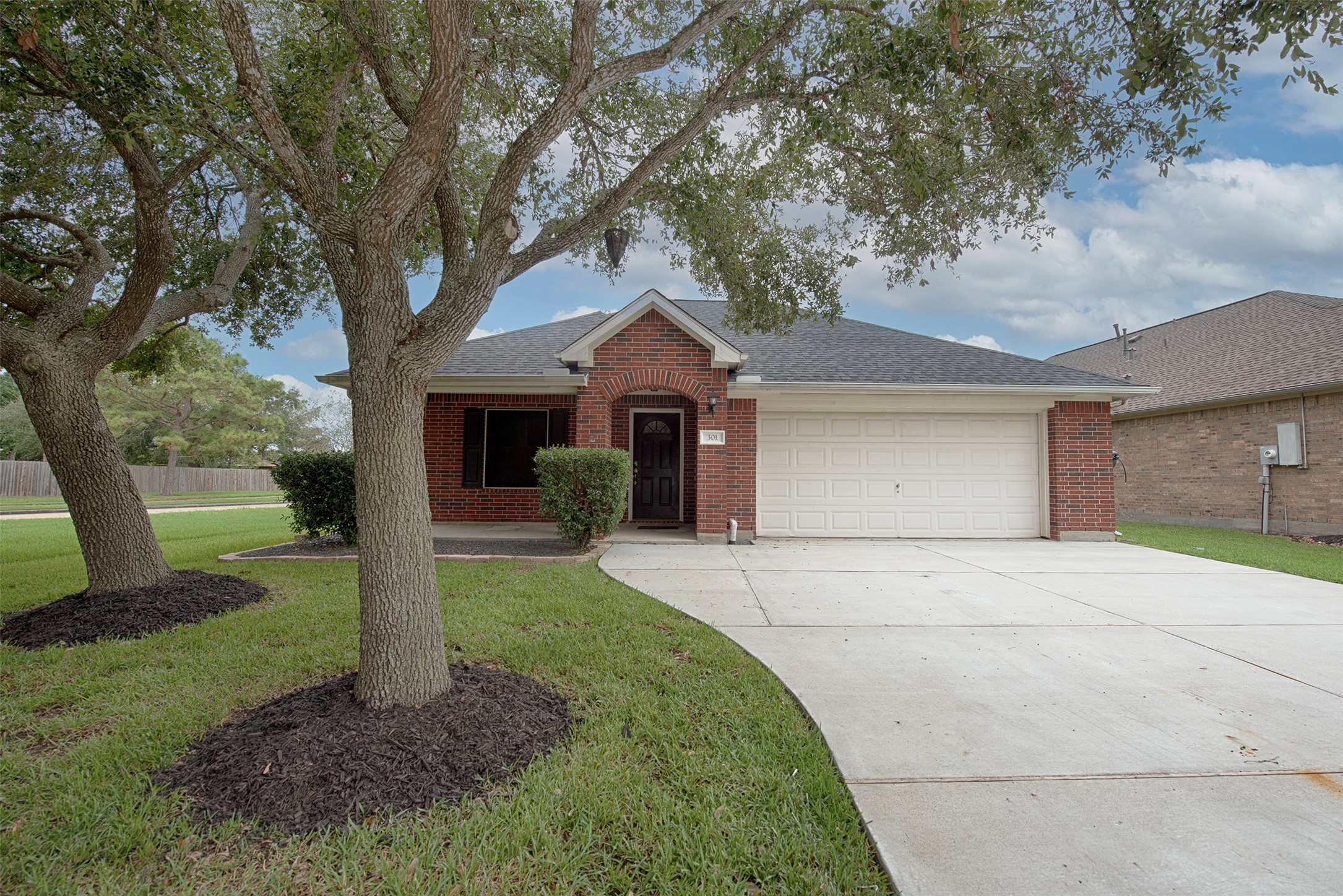 301 Glade Bridge Lane Dickinson TX 77539