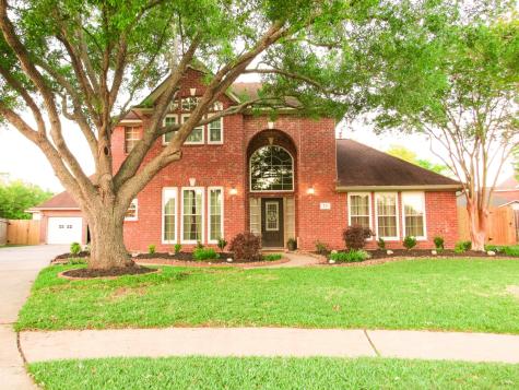 70 Chicory Court Lake Jackson TX 77566