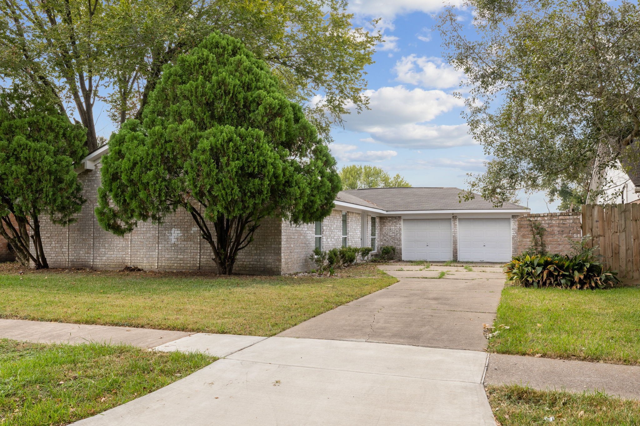 9423 Kristin Drive Houston TX 77031