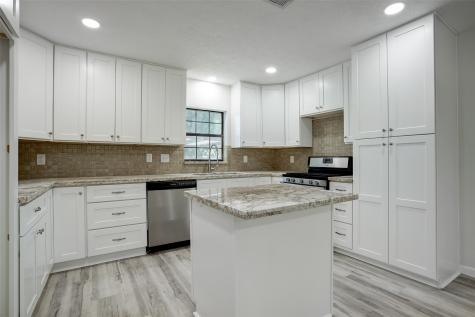 1106 Layton Street Baytown TX 77520