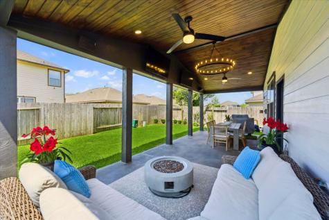 6868 Juniper Arbor Lane Dickinson TX 77539