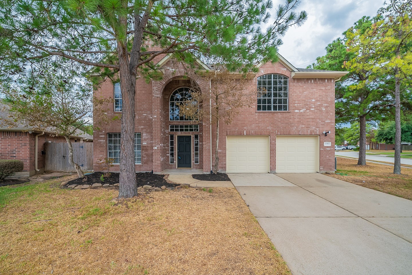 11911 Royal Isle Court Tomball TX 77375