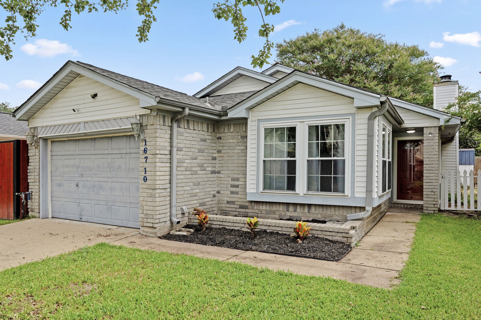 16710 Vista Oak Drive Houston TX 77073