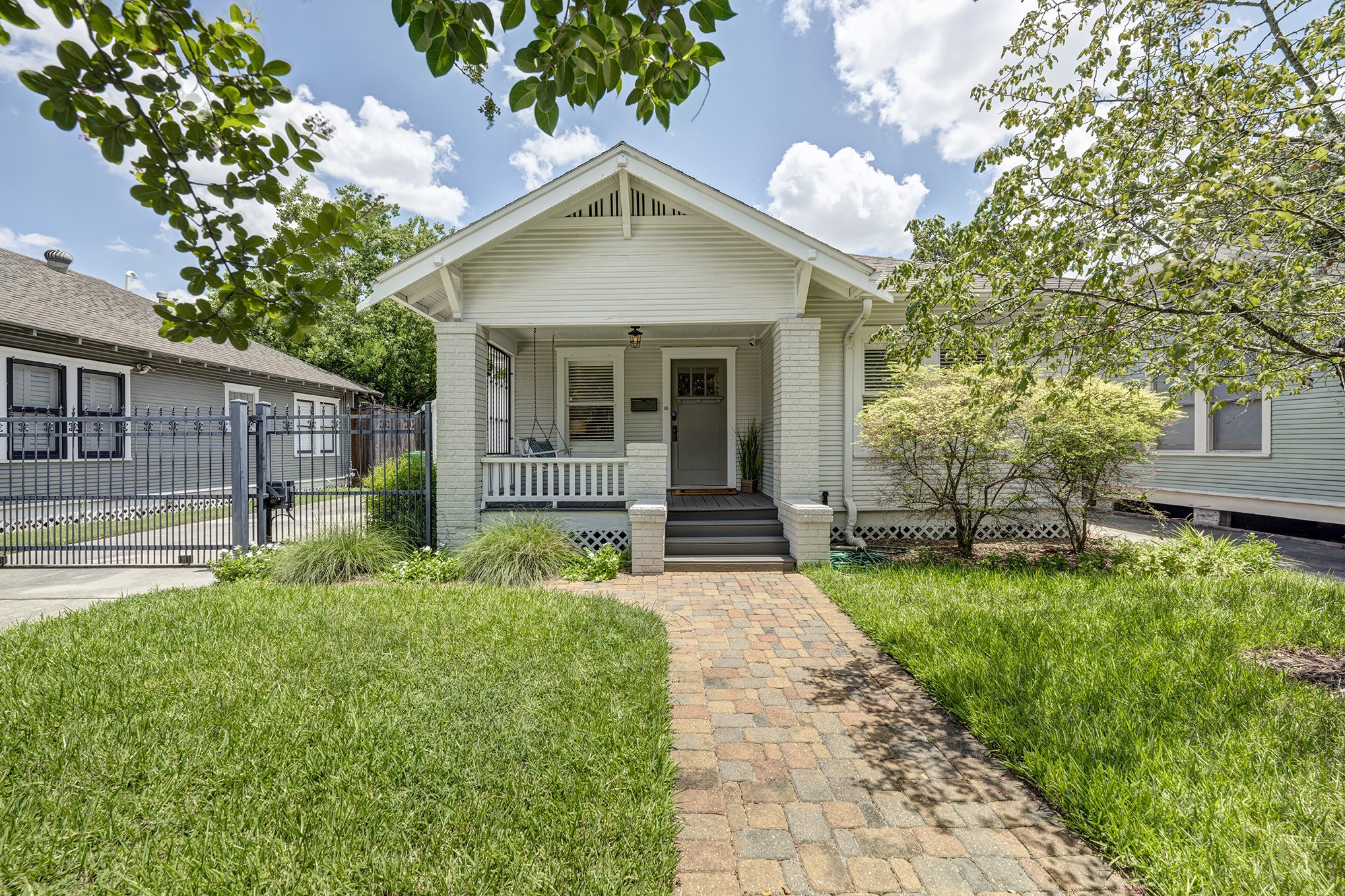 4628 Oak Ridge Street Houston TX 77009
