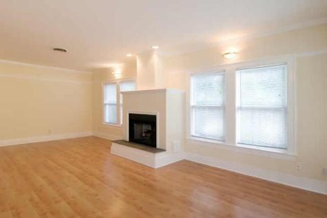 1009 W 23rd Street Houston TX 77008