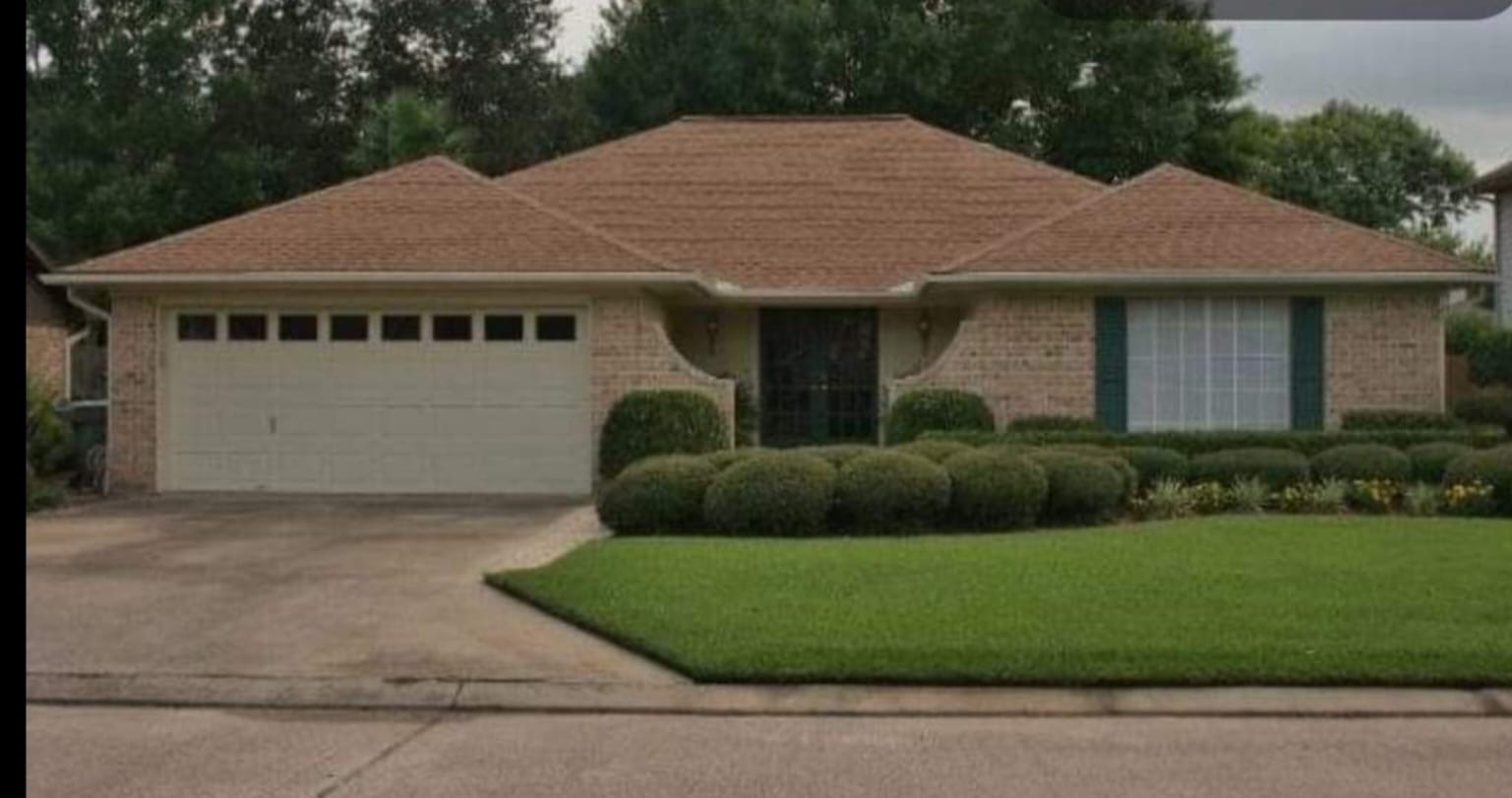1935 Sams Way Beaumont TX 77706