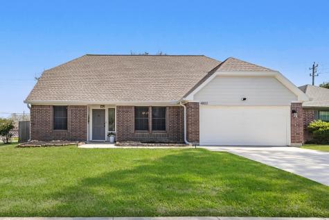 4803 Saint Lawrence Drive Friendswood TX 77546