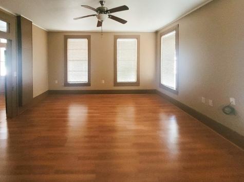 1404 Fannin Street Columbus TX 78934