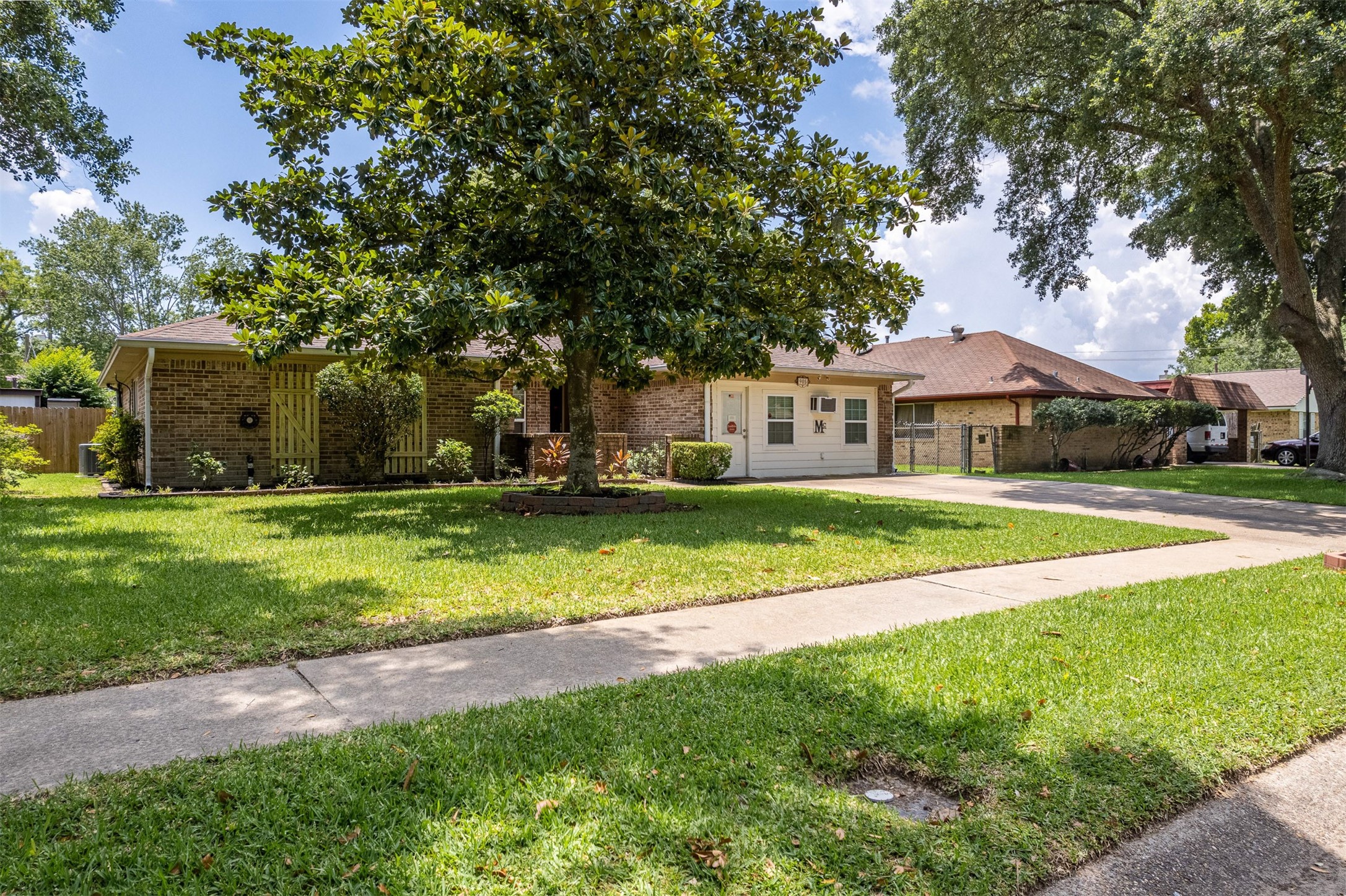 905 E Baker Road Baytown TX 77521