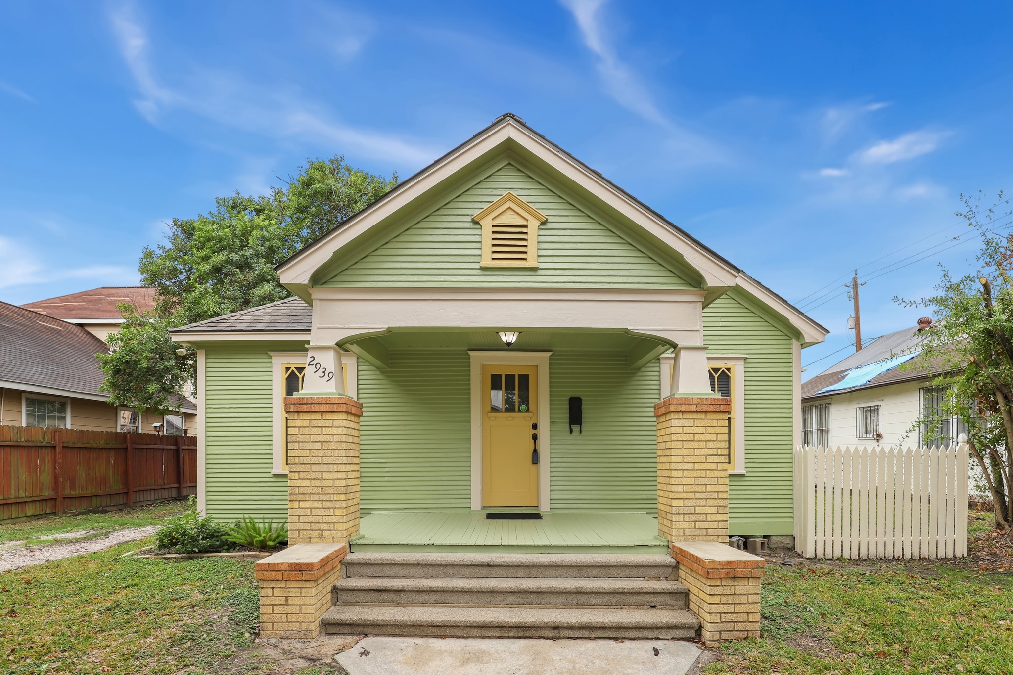 2939 Cetti Street Houston TX 77009