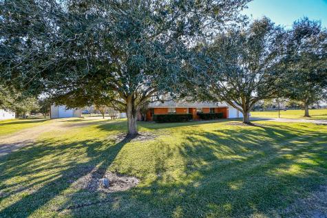 330 Jane Street Wharton TX 77488