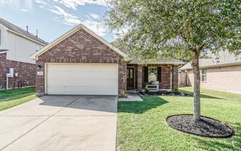 3033 Sweet Gum Bay Court Dickinson TX 77539