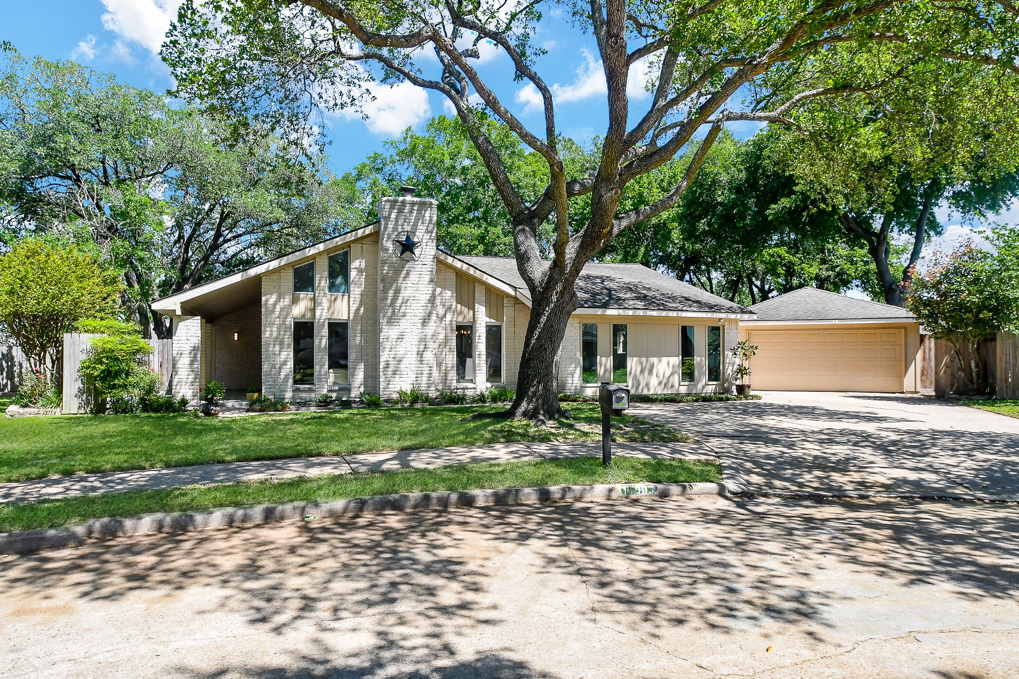 11903 Plainfield Street Houston TX 77031