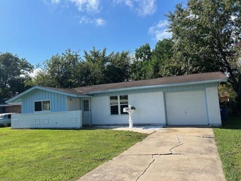 503 Ridgecrest Drive Port Lavaca TX 77979