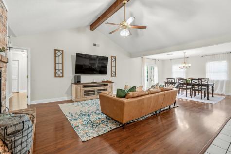 2104 Rose Road Pearland TX 77581